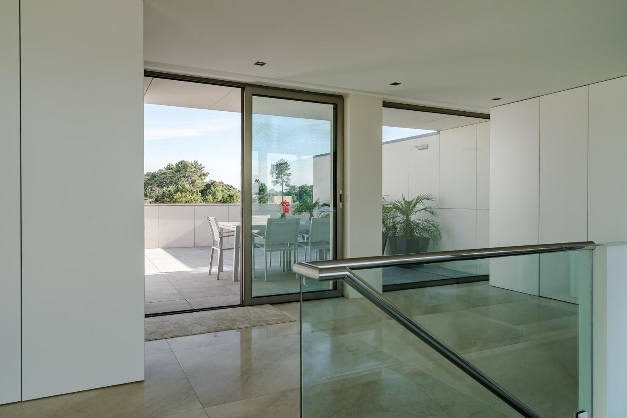 River Town View - Luxury Apartment With Jacuzzi On Terrace Viana do Castelo Exterior photo